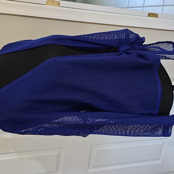 Mesh Top - Picture 4 of 14